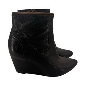 Frye Regina Wedge Ankle Boots Booties Shoes Womens Size 9 Black Leather Zip Up